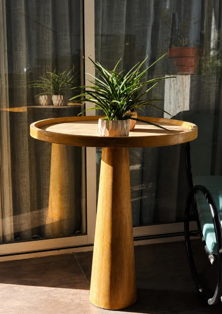 The Cafe Table — Tables cast stone by Artemis